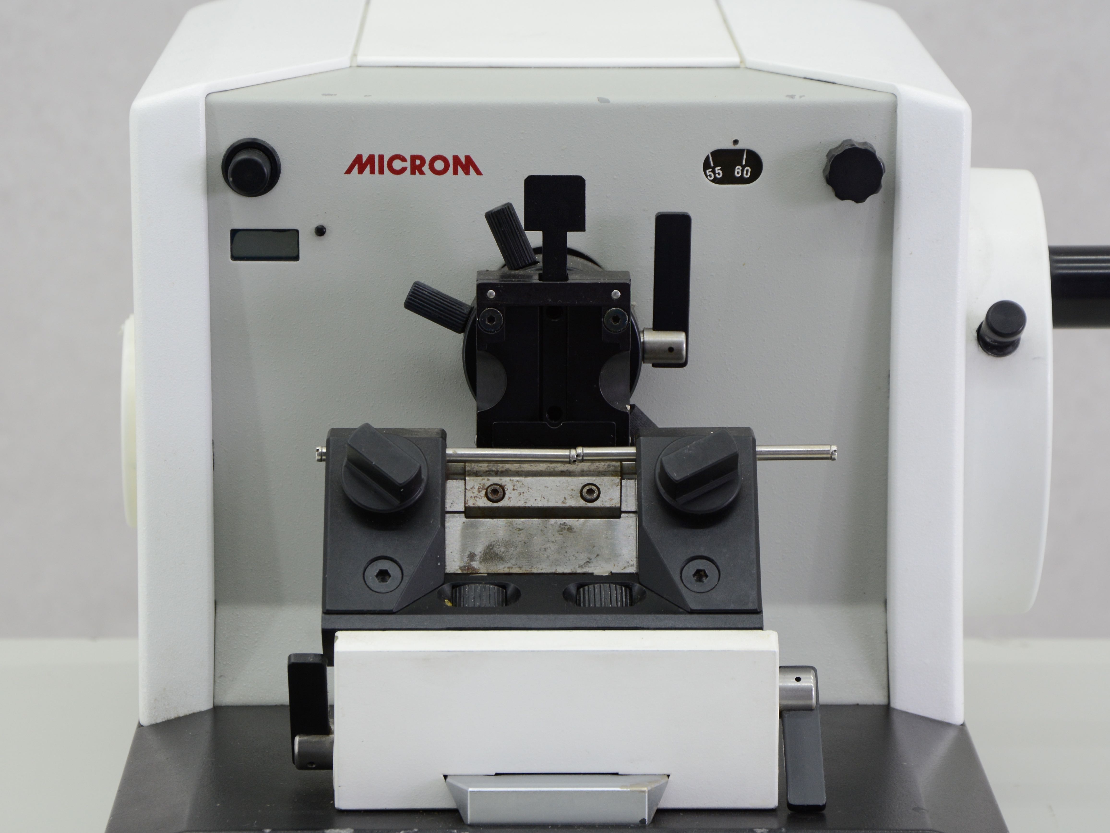 Microtome rotatif Microm HM330 - Gemini BV